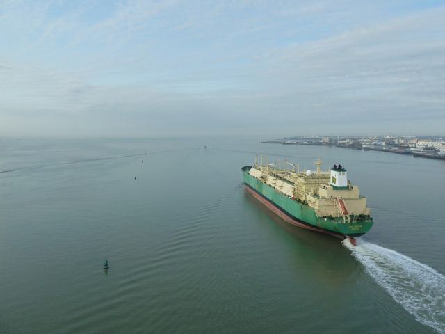 LNG Lokoja - Loire - 24 septembre 2011 (02).JPG